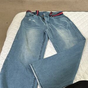 Women’s Blue Jeans